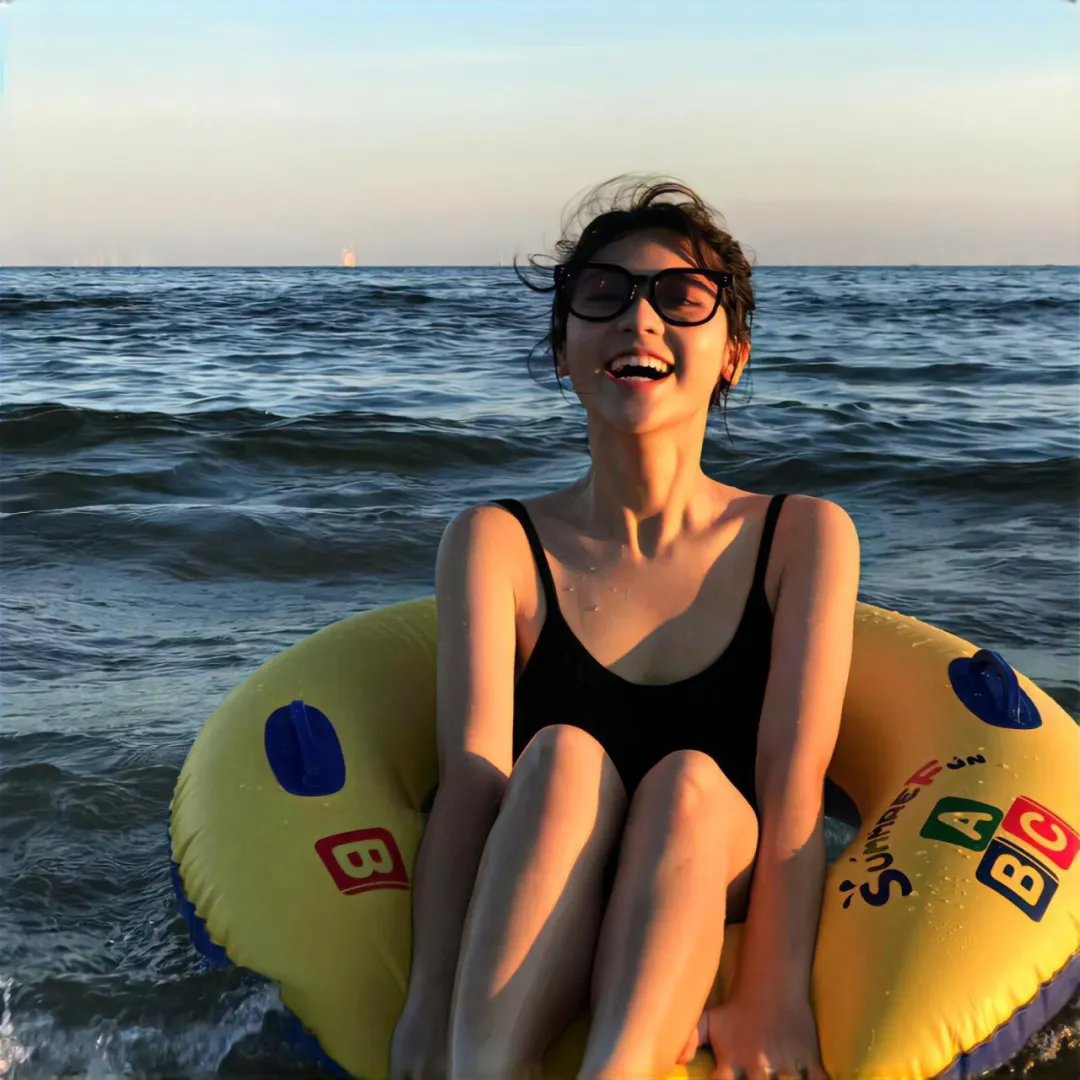 湛蓝青春海